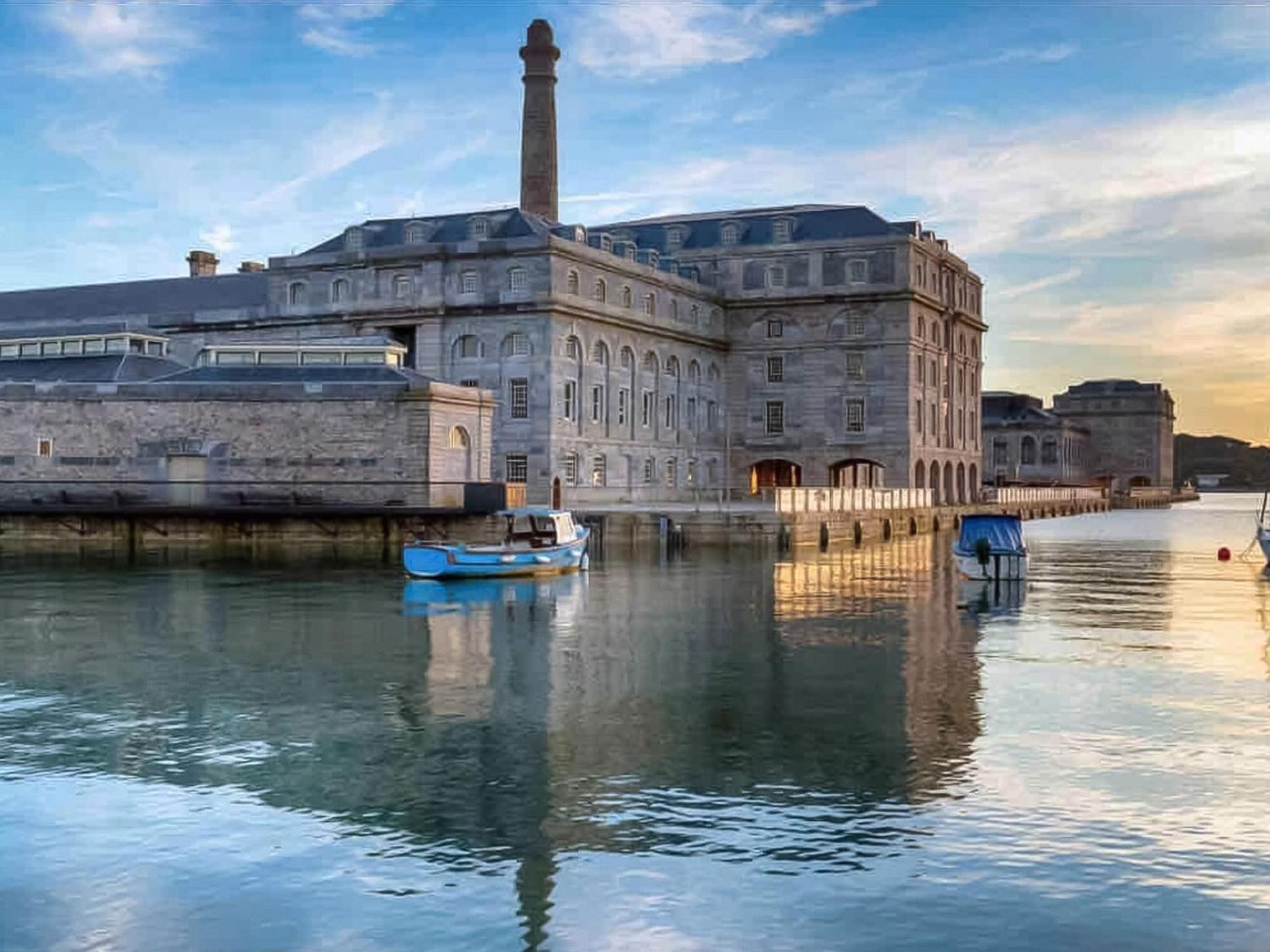 The Sail Loft - Royal William Yard Apartment Millbrook ภายนอก รูปภาพ